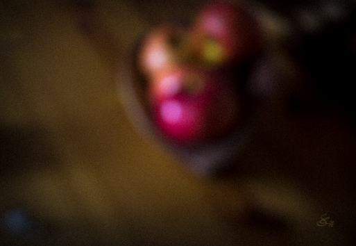 Subhash: „Still life with apples #5338”
