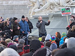 Roland Düringer bei der Demonstration „Bürgerrecht statt Bankenrecht”, Wien, 7.12.2012 (Foto Subhash)