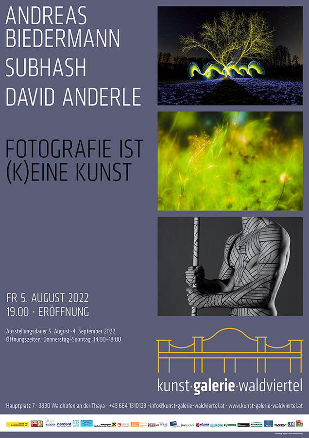 Plakat zur Ausstellung „Fotografie ist (k)eine Kunst”
